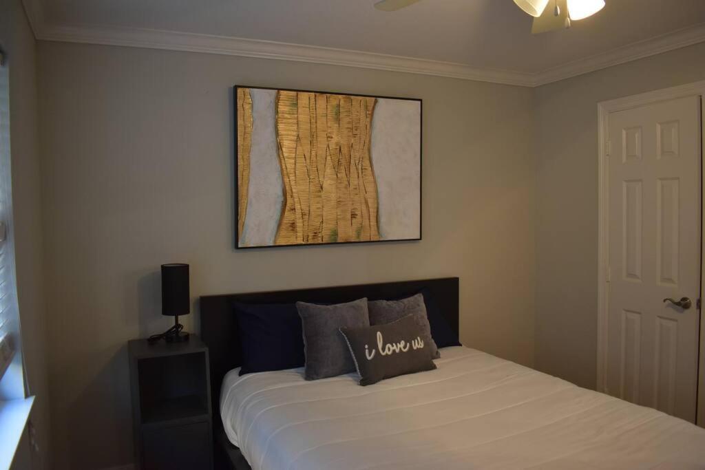 Appartement Townhouse Near Midtown à Houston Extérieur photo